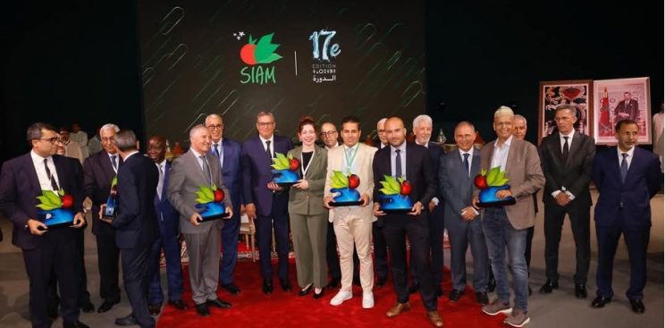 Trophée du Meilleur Stand du Pôle Agroalimentaire à la 17ème édition du Salon International de l'Agriculture au Maroc
